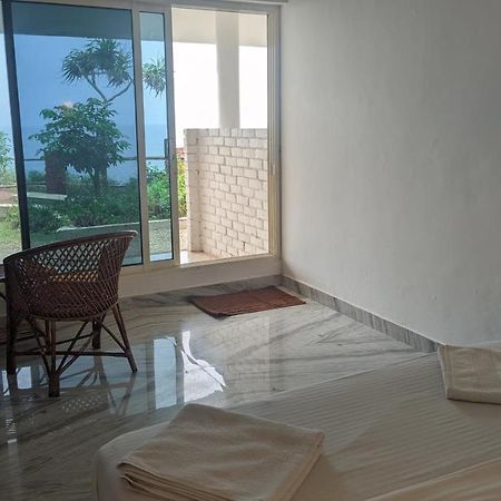 Nebo Hotel Varkala Ngoại thất bức ảnh